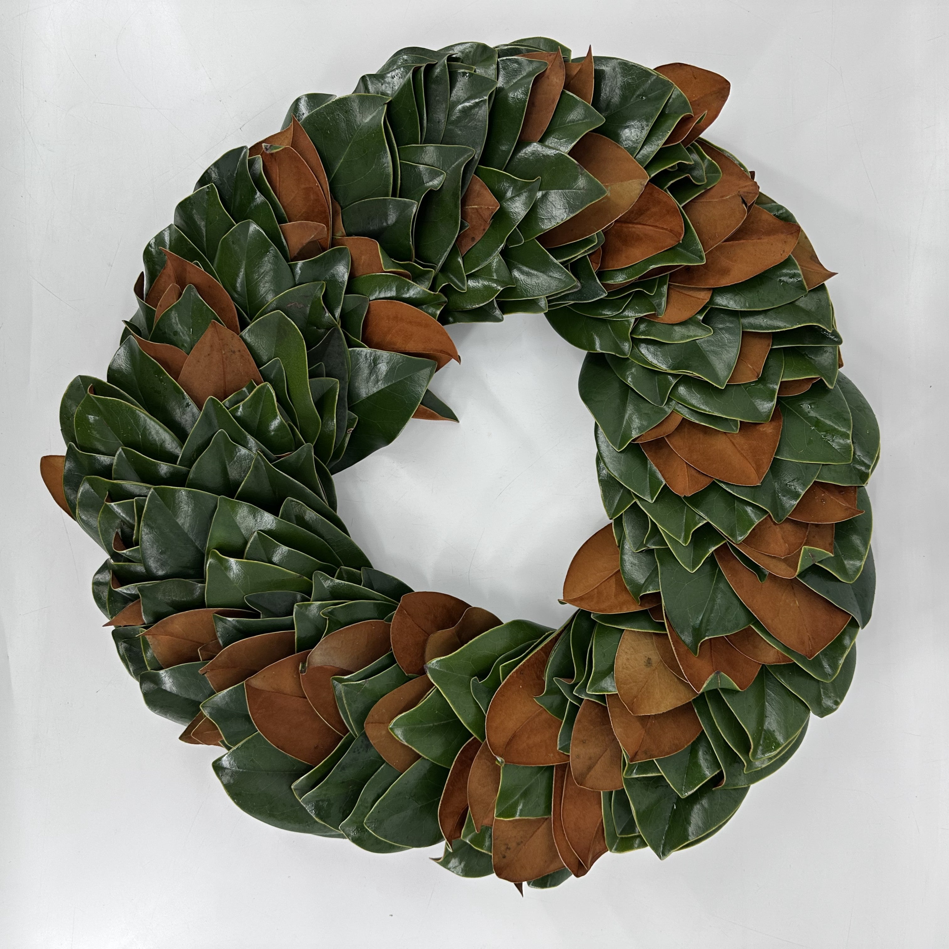 18" Round Magnolia Wreath